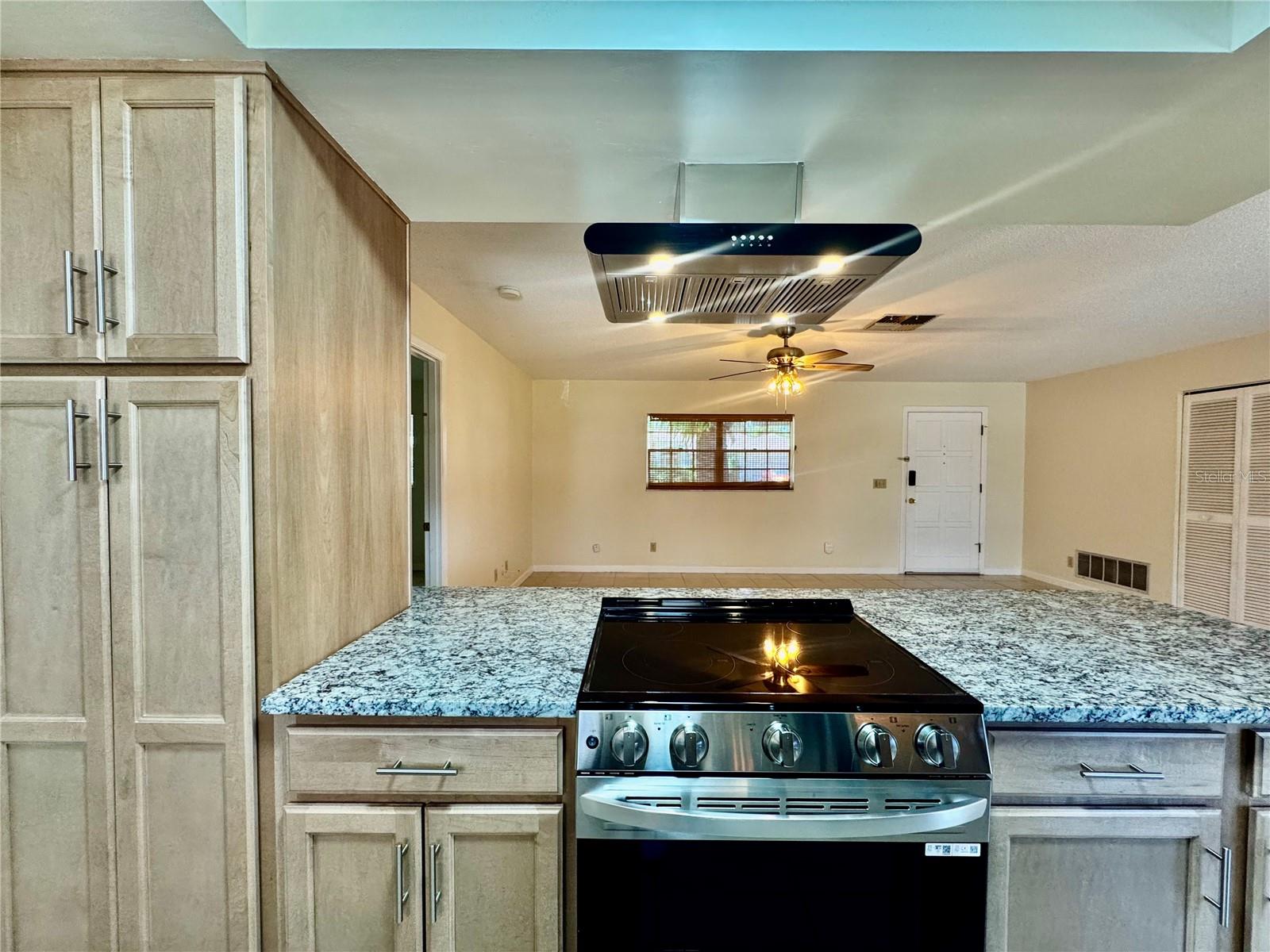 29 Foxhall Ln Property Photo 6