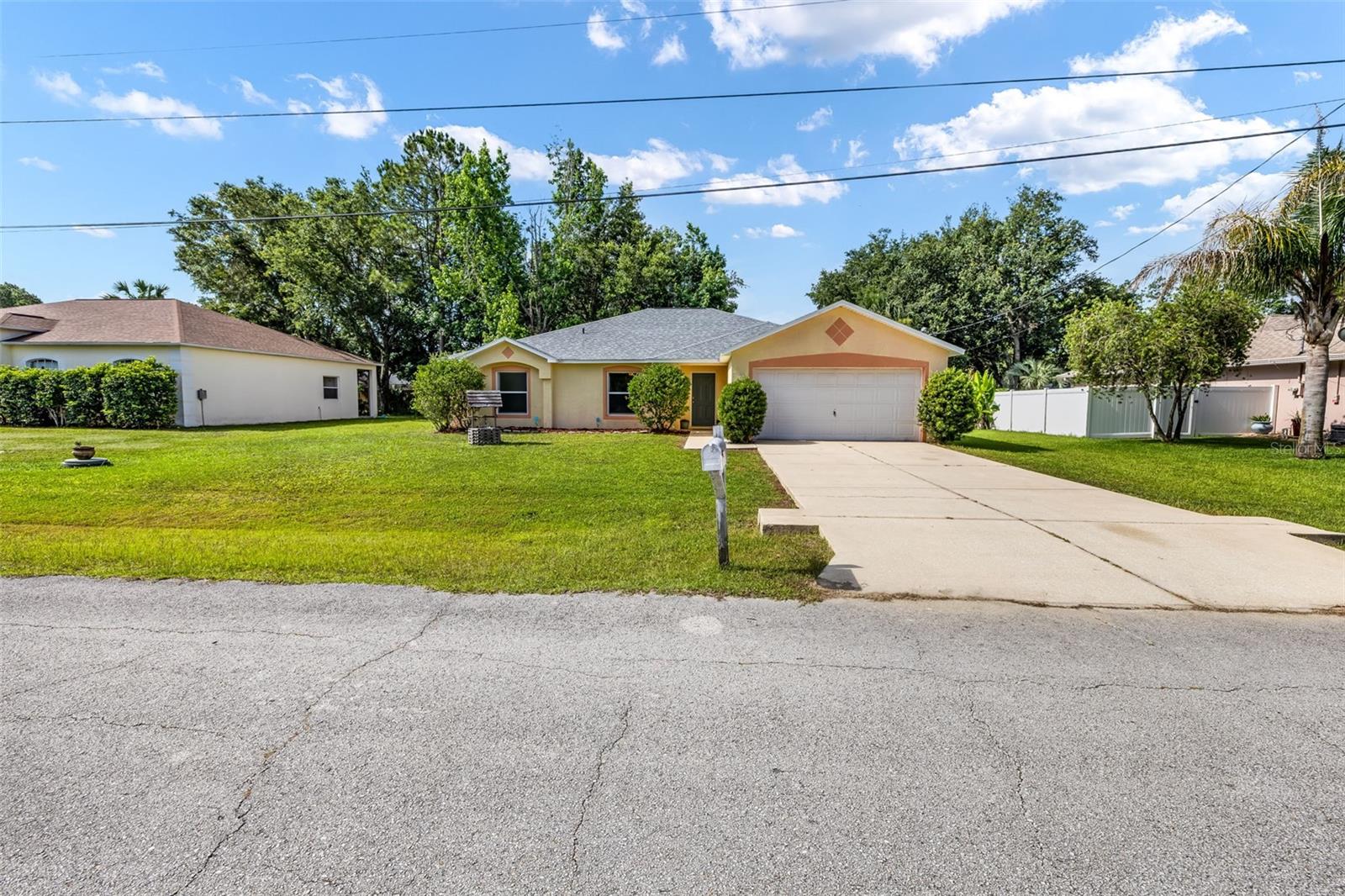 16 Slumber Path Property Photo 3