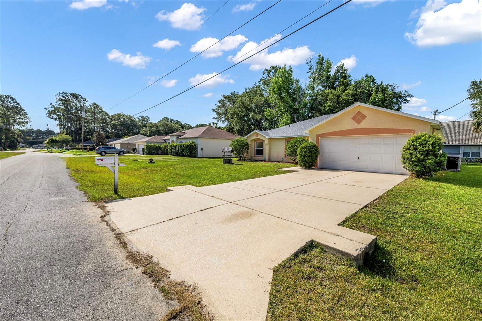 16 Slumber Path Property Photo 4
