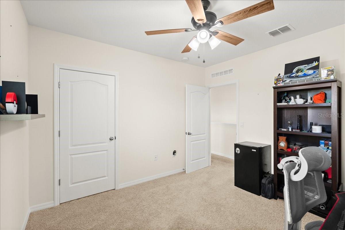 1317 Middle Lake Dr Property Photo 25