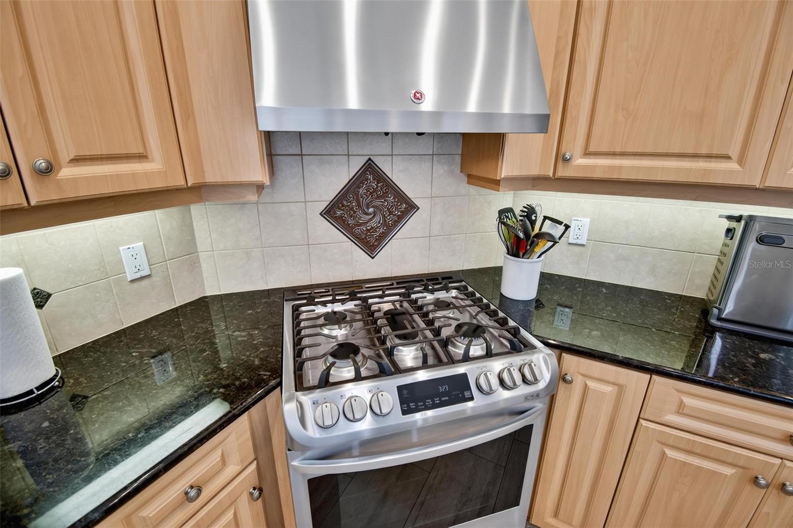 10 S Waterview Dr Property Photo 17