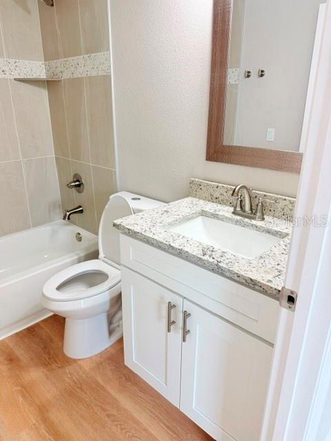 16 Slumberland Path #b Property Photo 14