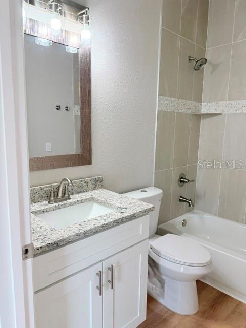 16 Slumberland Path #b Property Photo 37