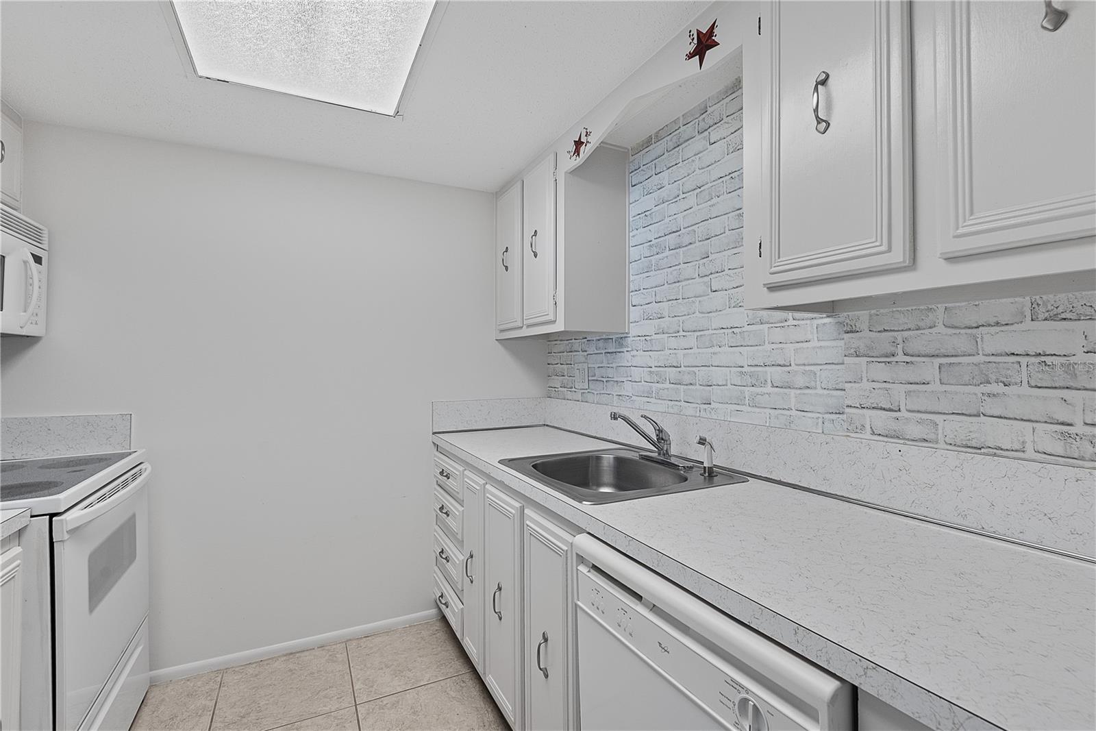 2750 Ocean Shore Blvd #430 Property Photo 15