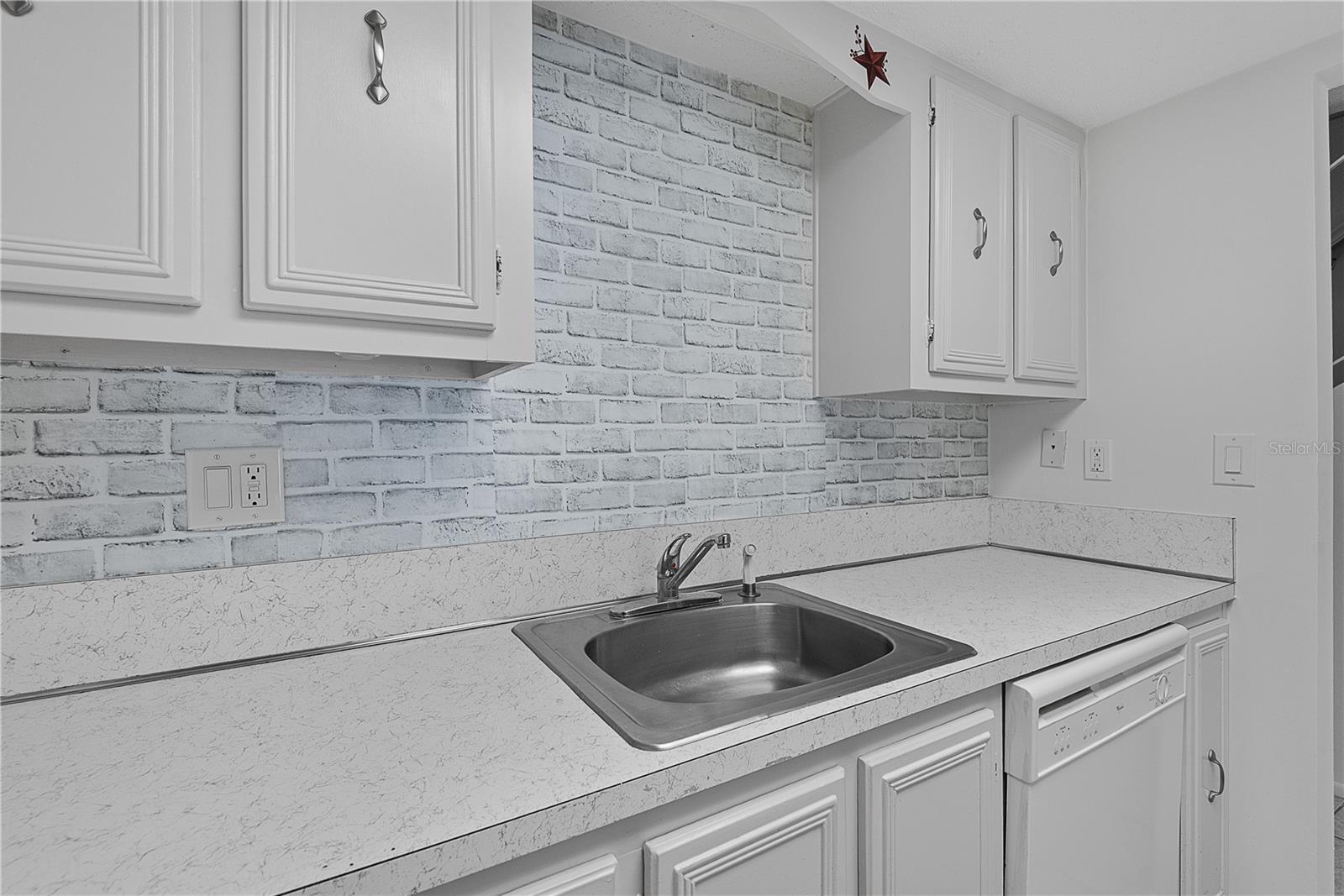 2750 Ocean Shore Blvd #430 Property Photo 17