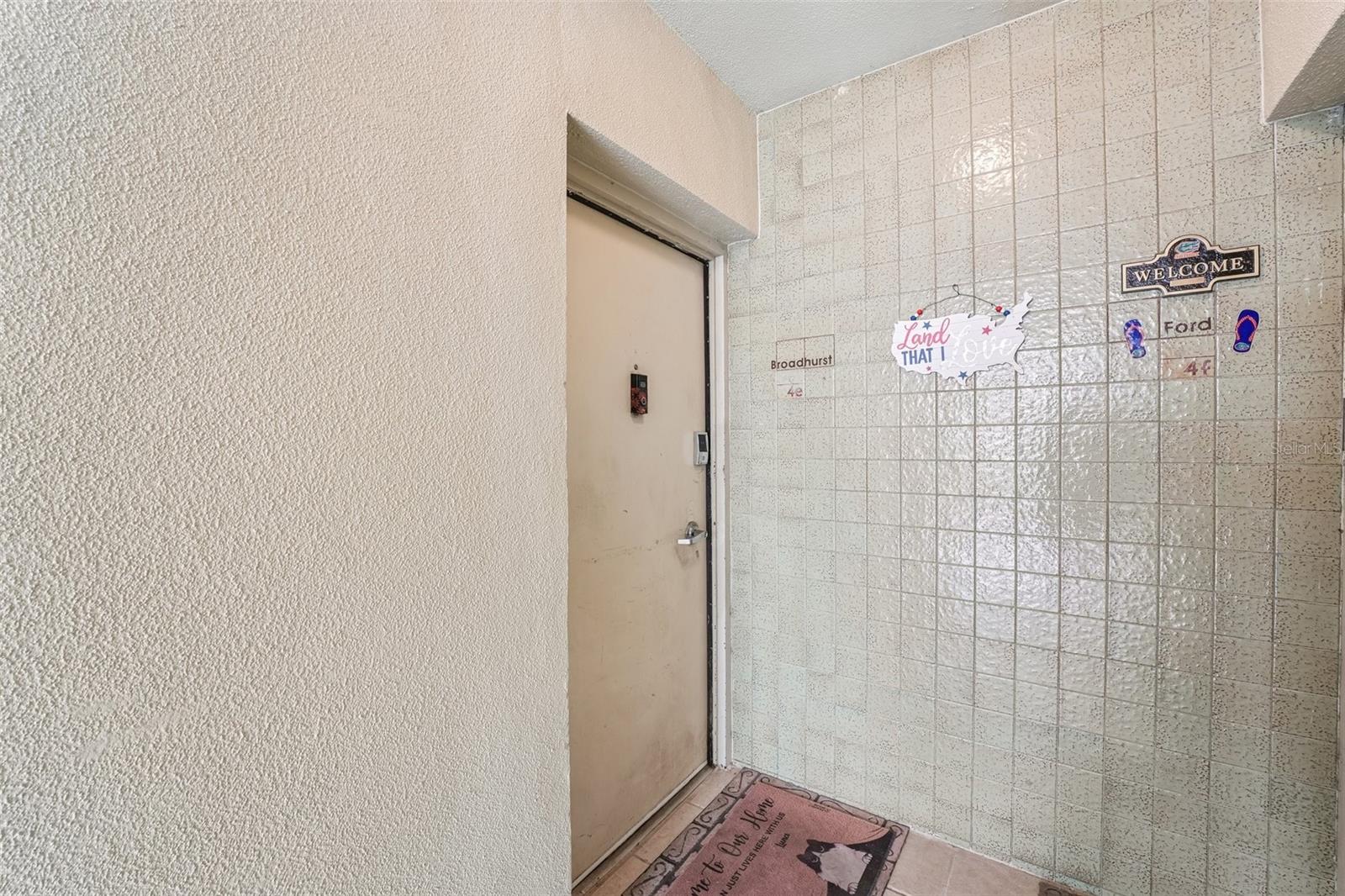 1717 Nw 23rd Ave #4e Property Photo 3