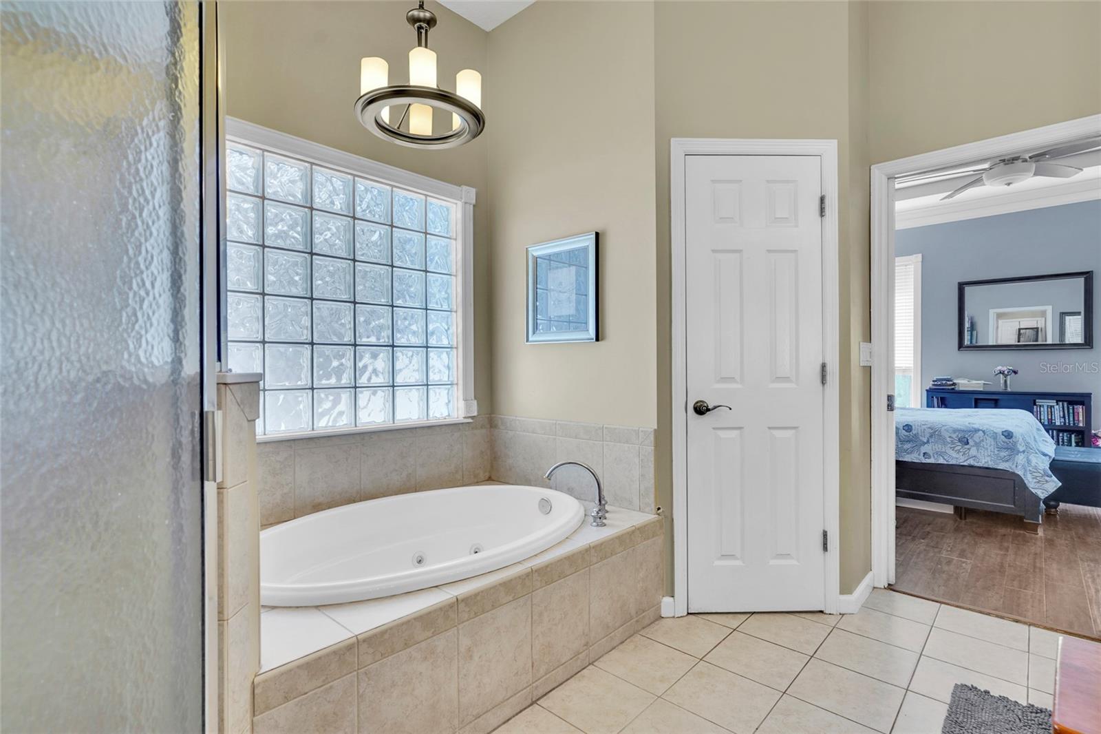 198 Parkside Dr Property Photo 35