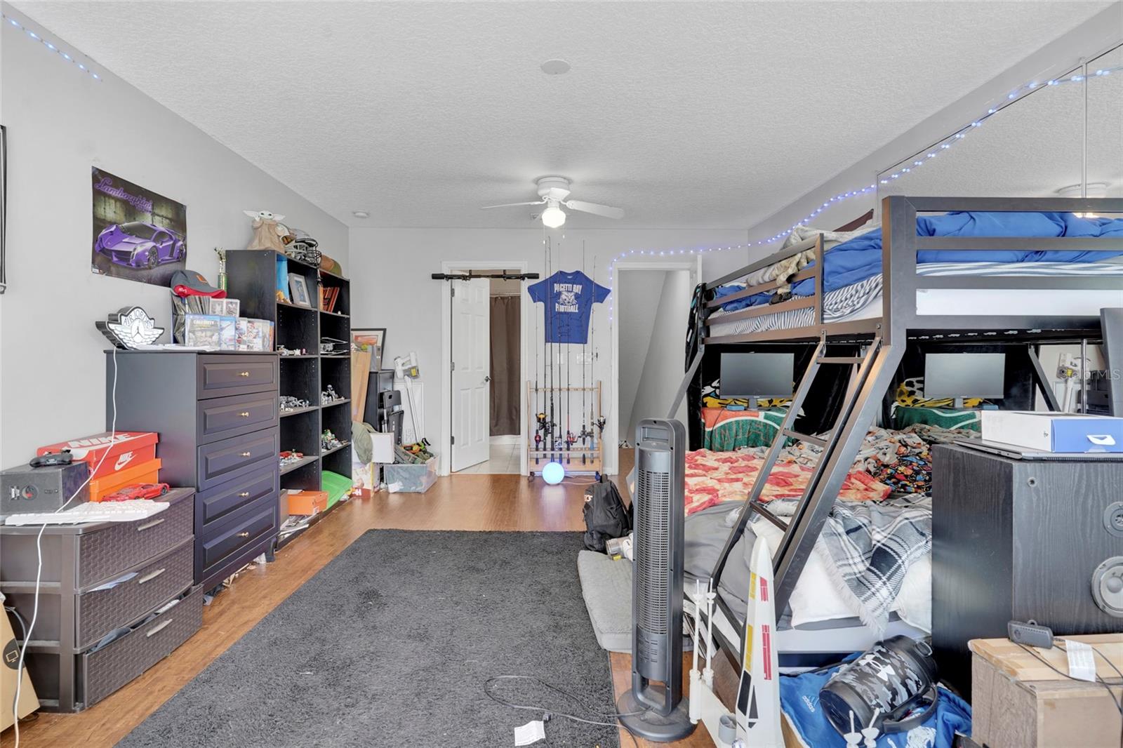 198 Parkside Dr Property Photo 38