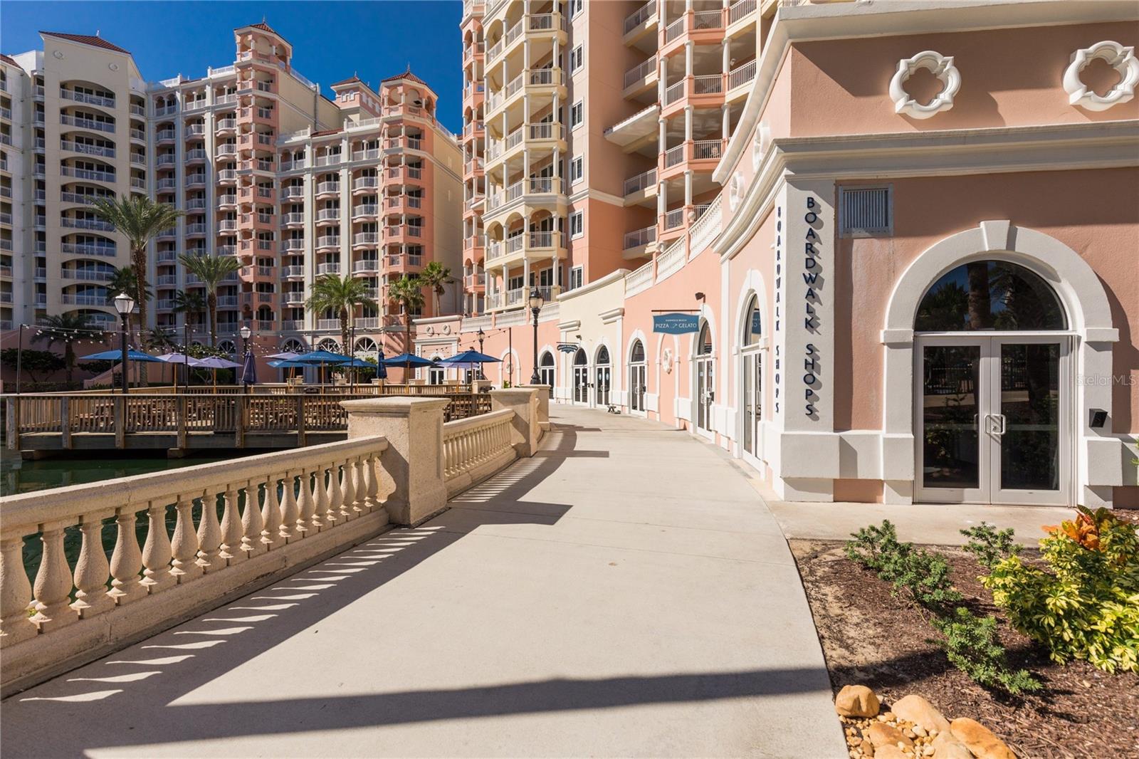 200 Ocean Crest Dr #812 Property Photo 48