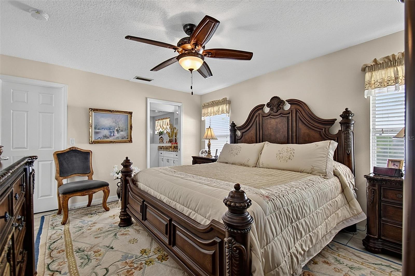 24 Lynbrook Dr Property Photo 8