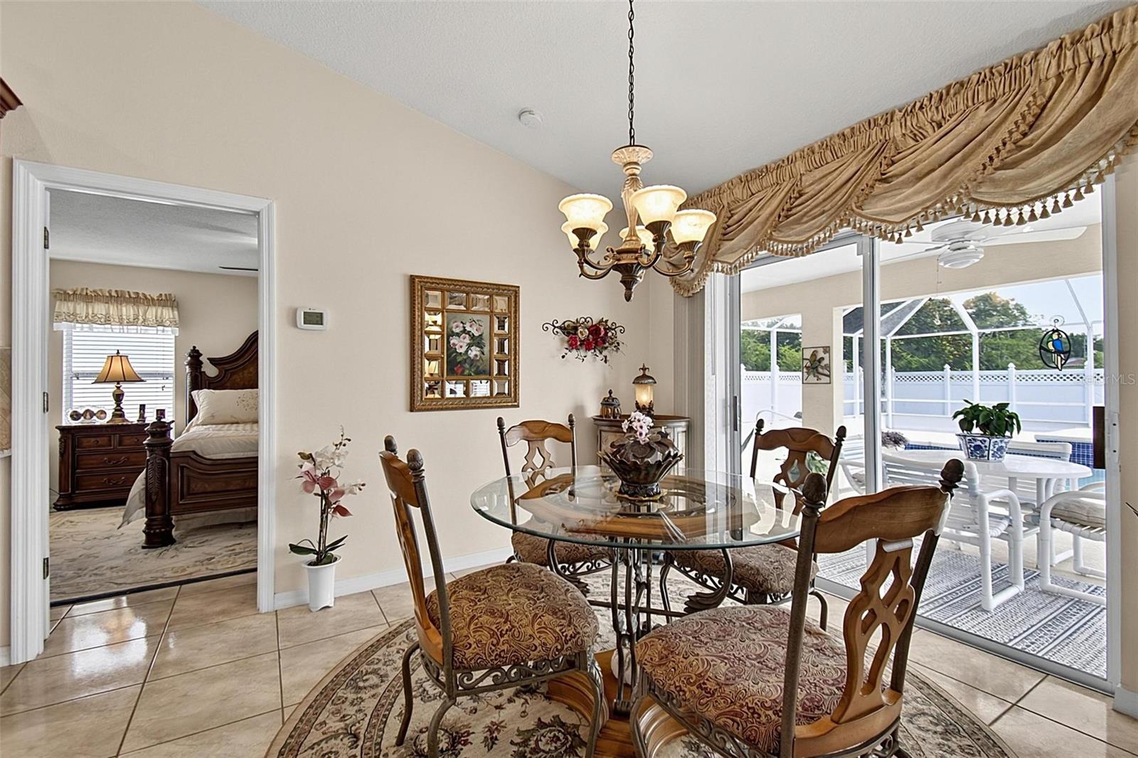 24 Lynbrook Dr Property Photo 21
