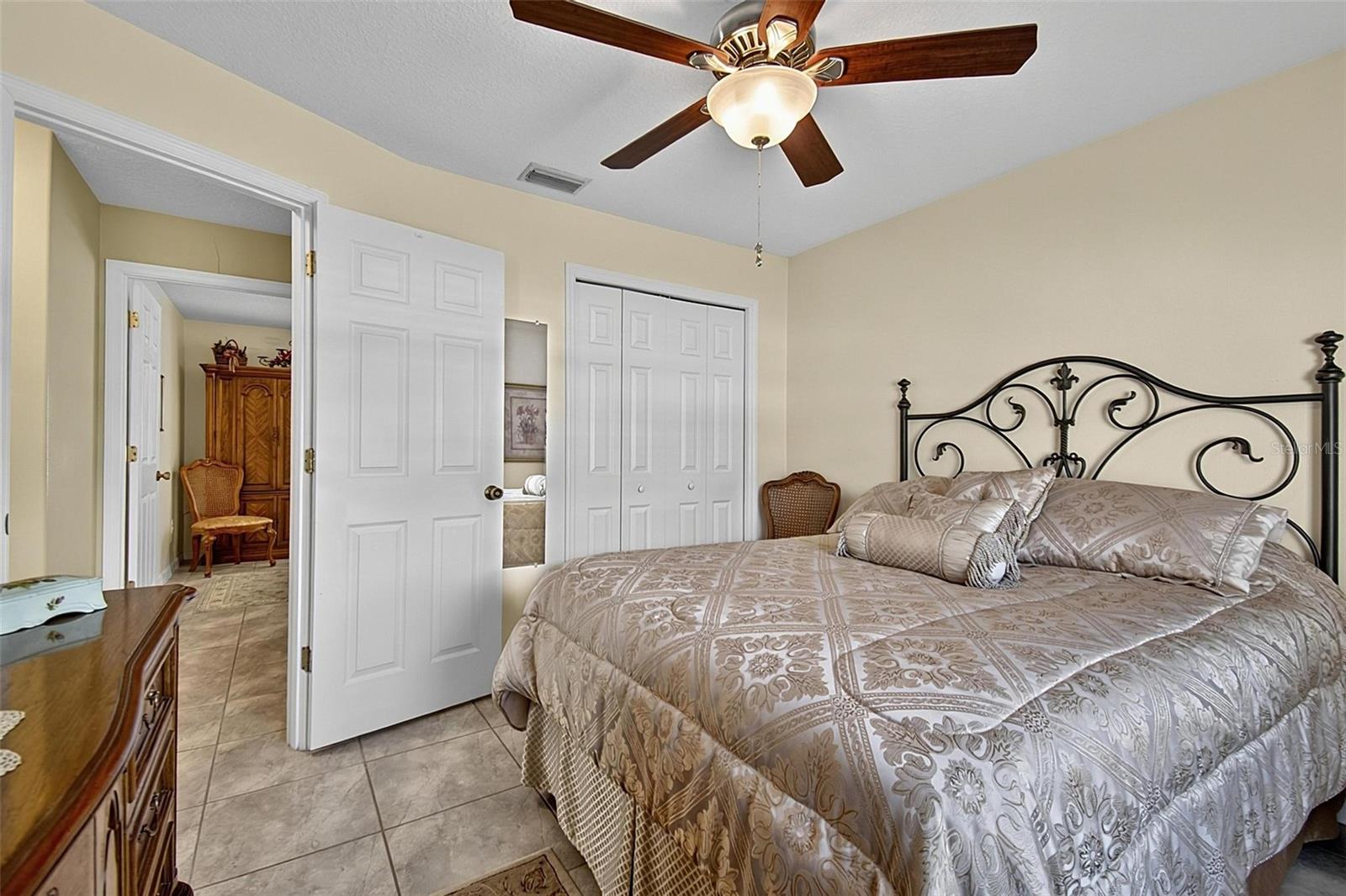 24 Lynbrook Dr Property Photo 40
