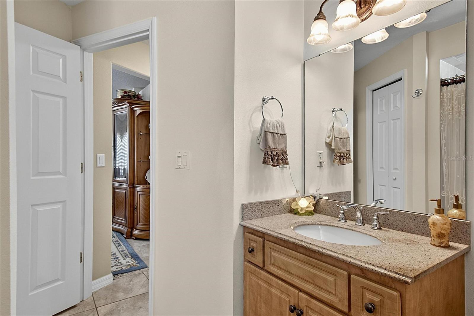 24 Lynbrook Dr Property Photo 41