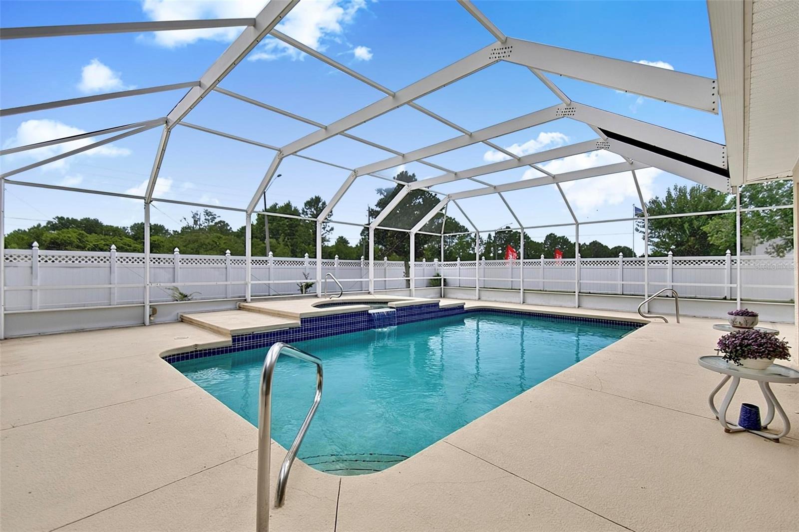 24 Lynbrook Dr Property Photo 46
