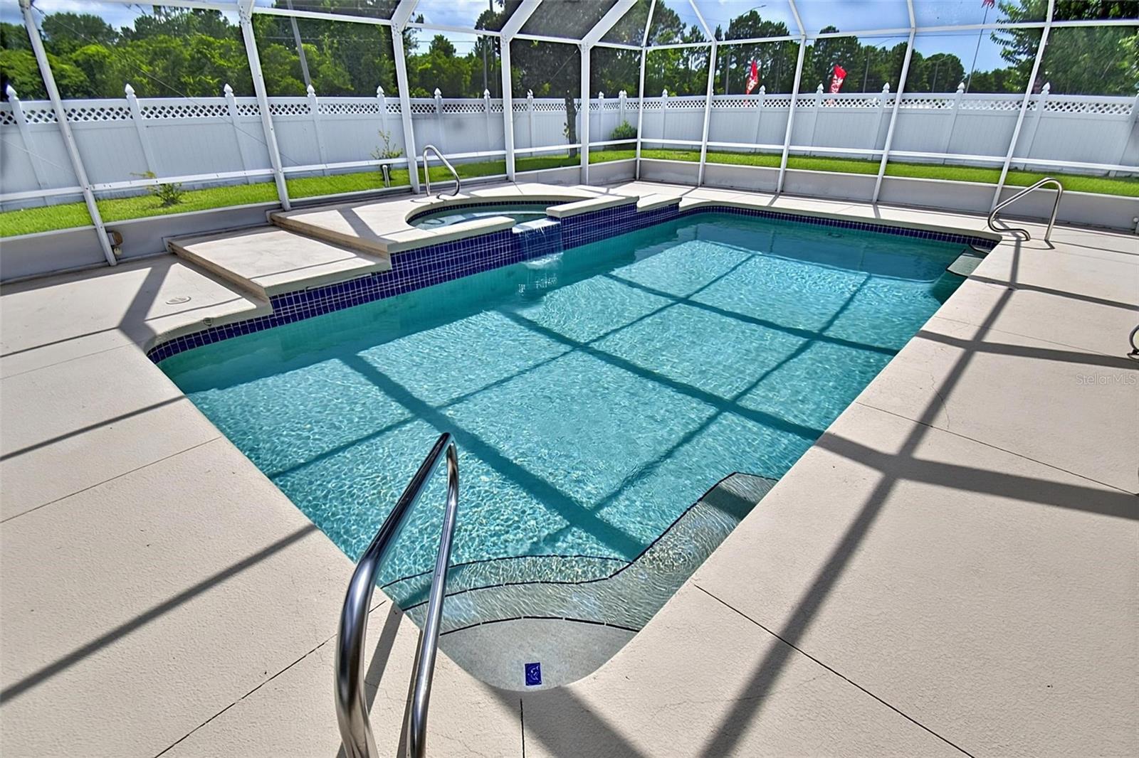 24 Lynbrook Dr Property Photo 48
