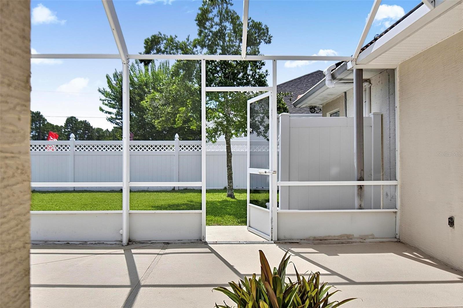24 Lynbrook Dr Property Photo 49