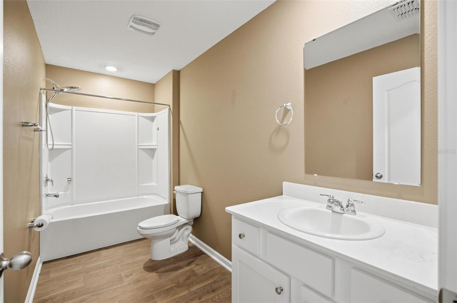 5 Caddy Ct Property Photo 32