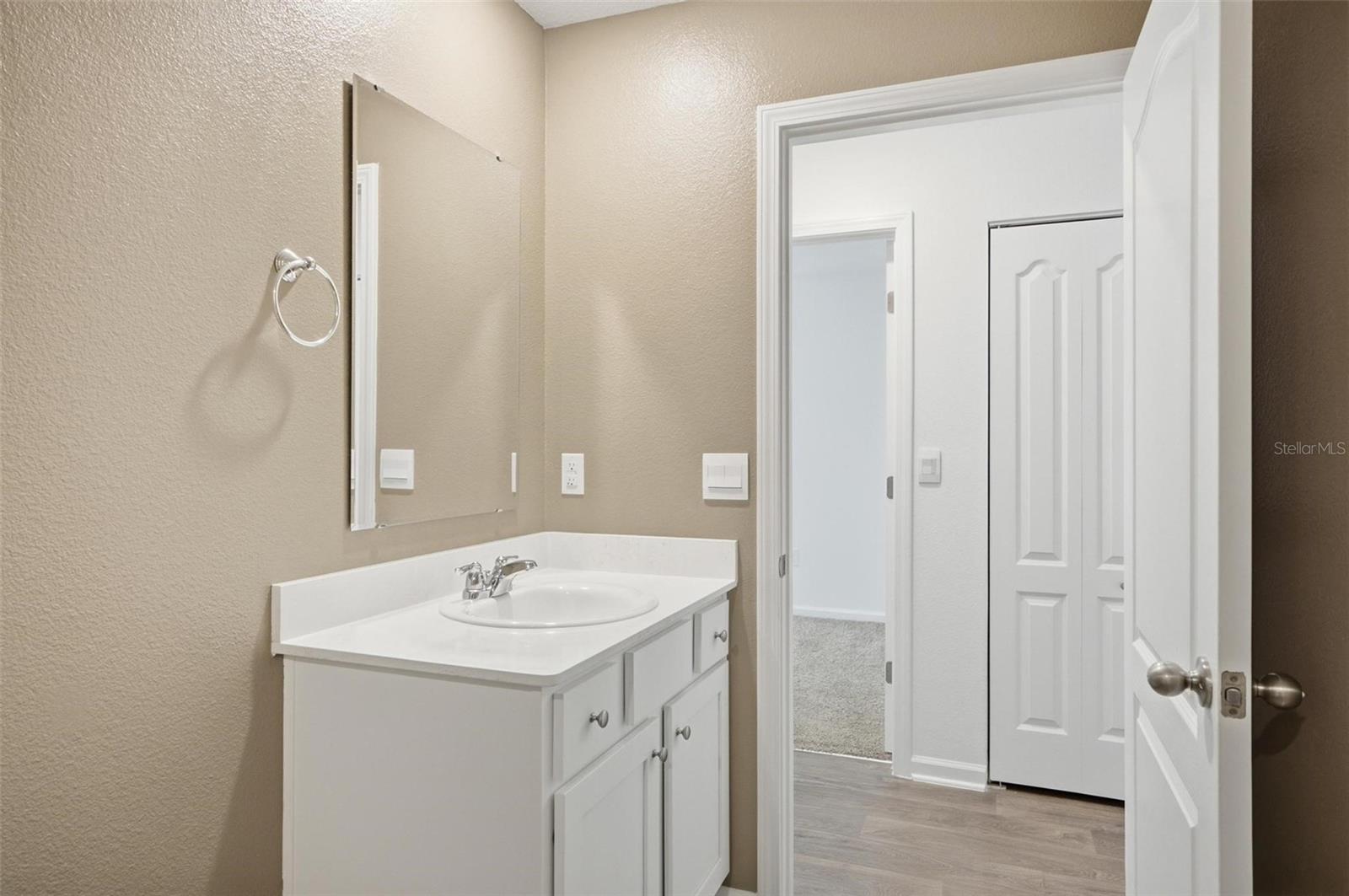 5 Caddy Ct Property Photo 33