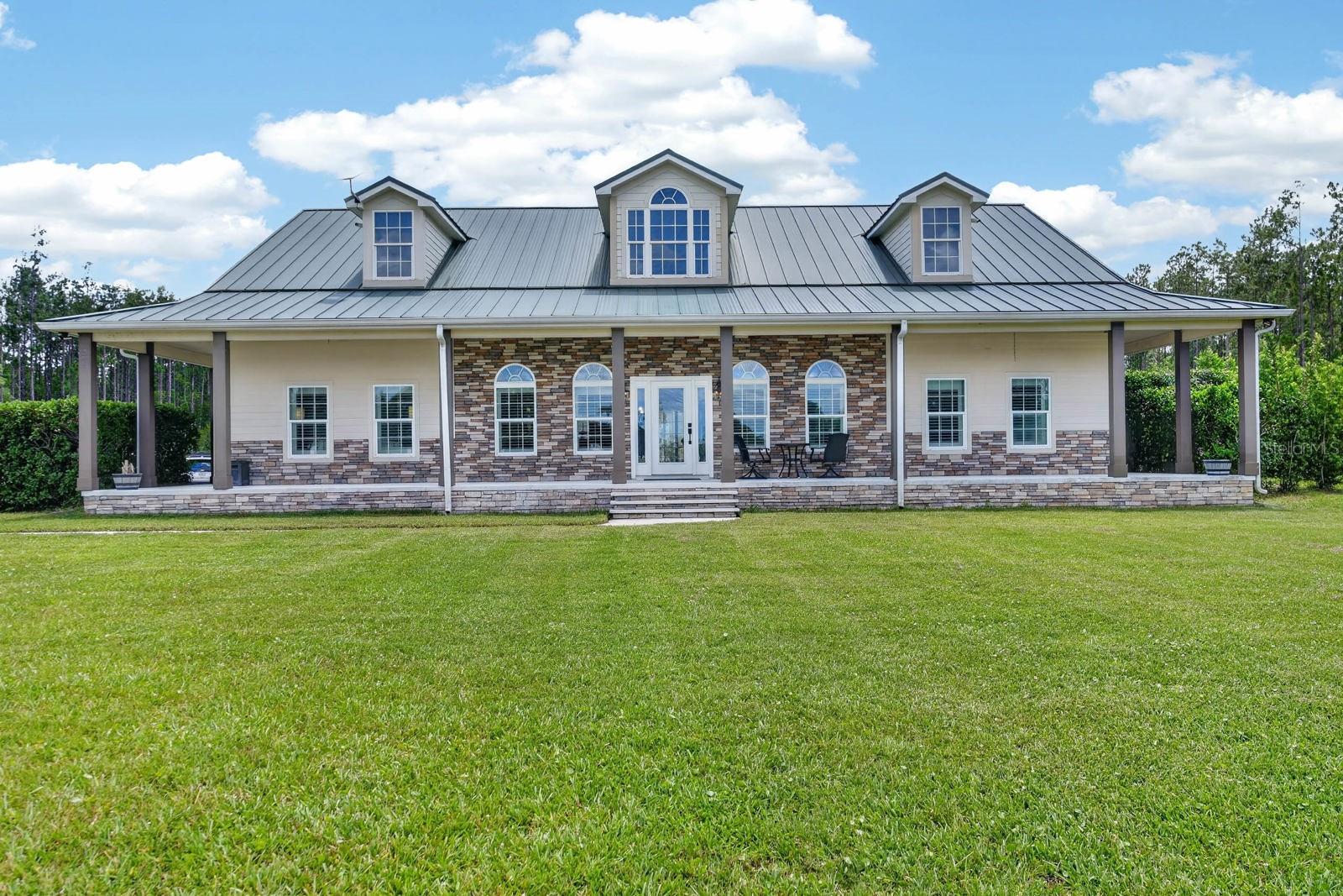 103 Sweetwater Trl Property Photo 2