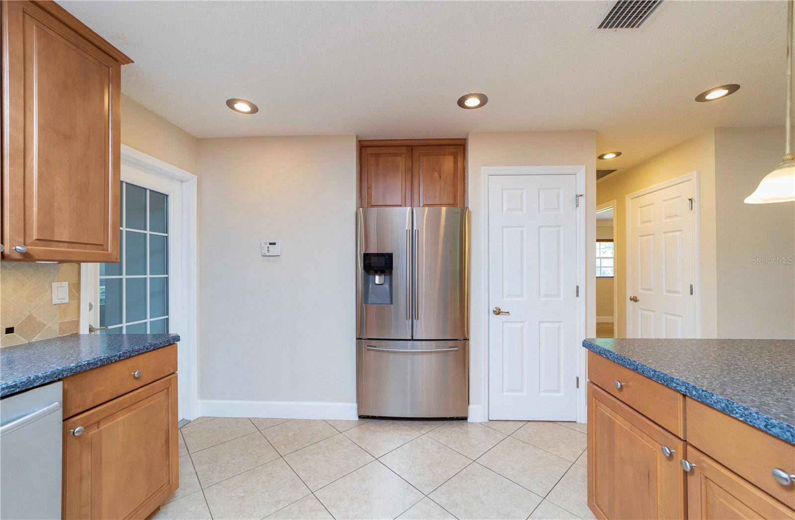 10 Blyth Pl Property Photo 15