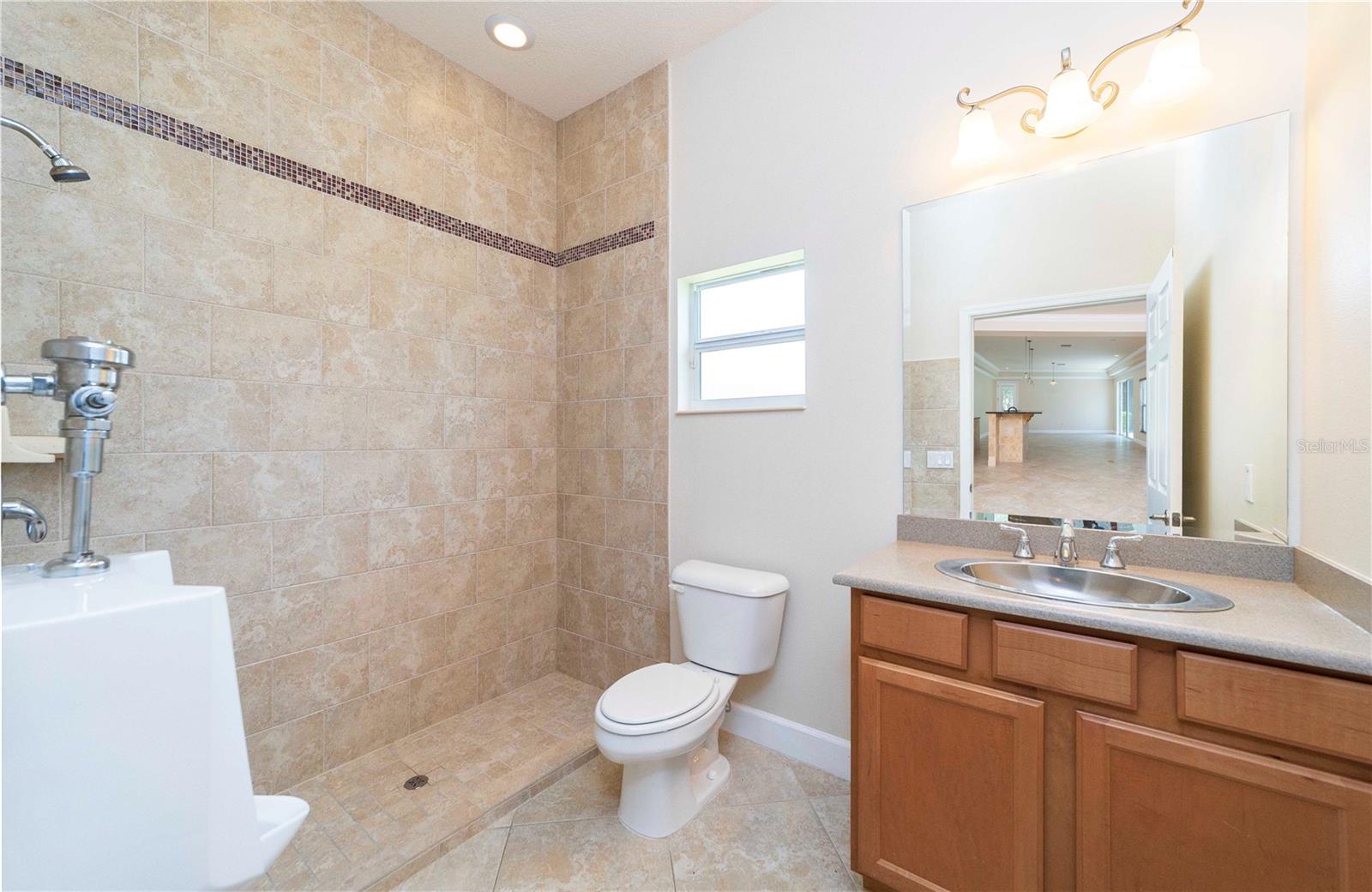10 Blyth Pl Property Photo 45