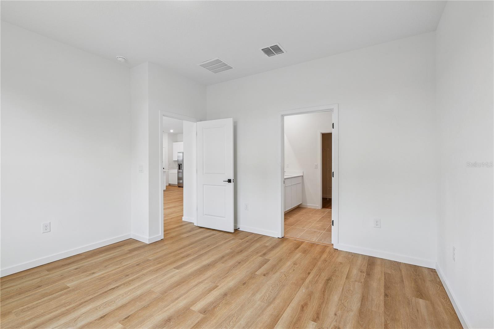 86 Springwood Dr Property Photo 16