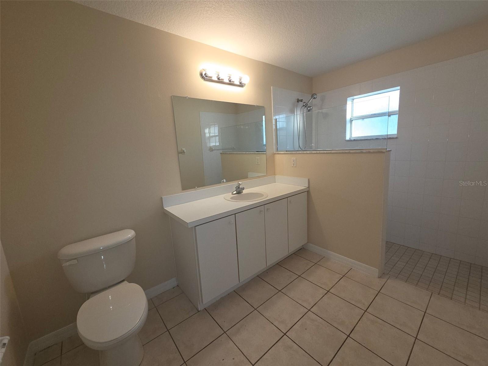 3 Port Ln Property Photo 11