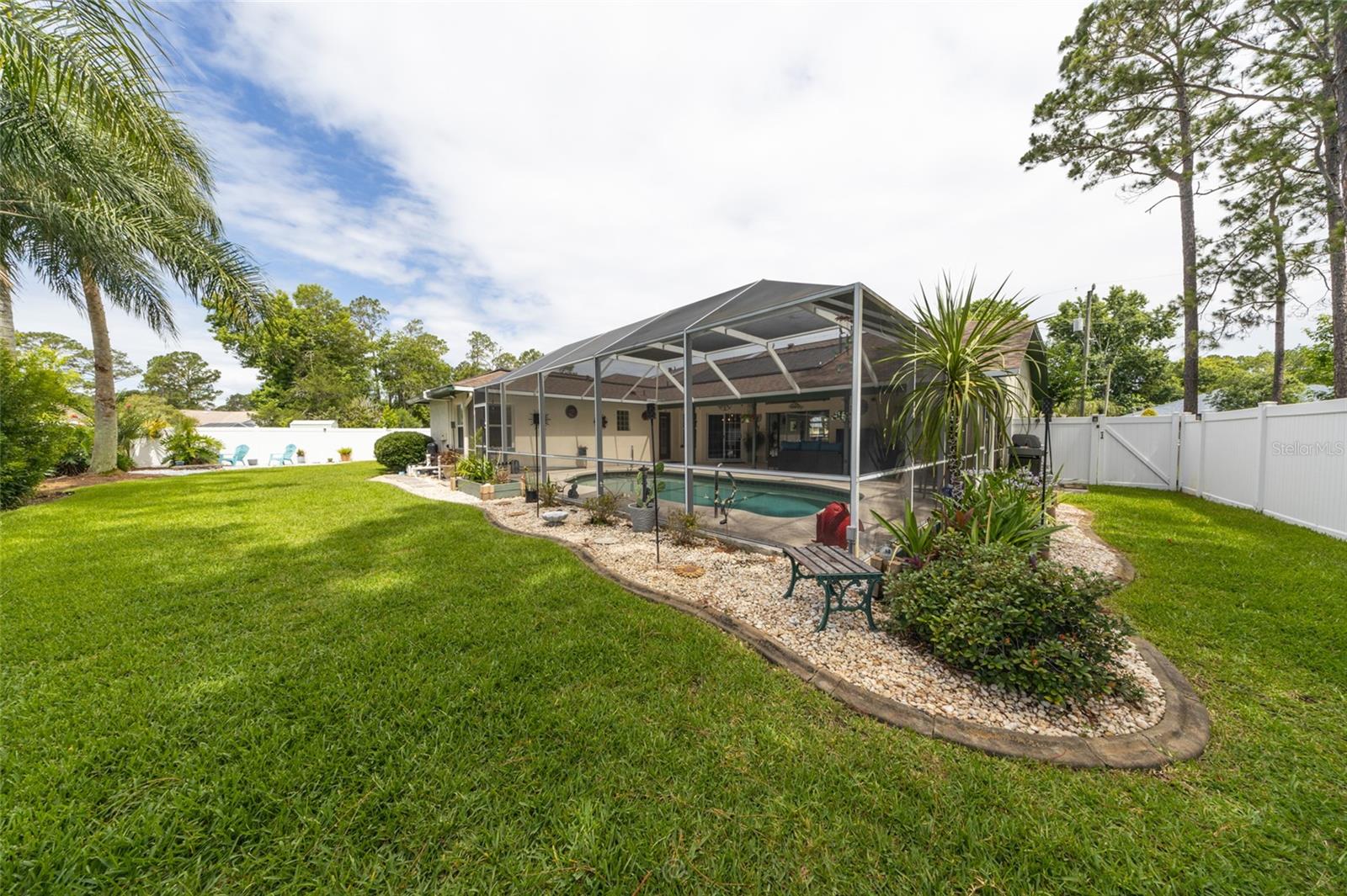 29 Woodholme Ln Property Photo 6