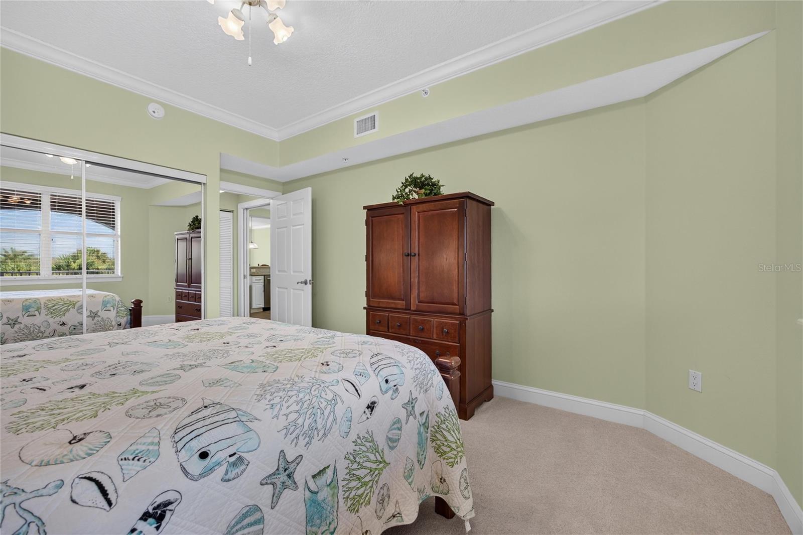 60 Surfview Dr #206 Property Photo 17