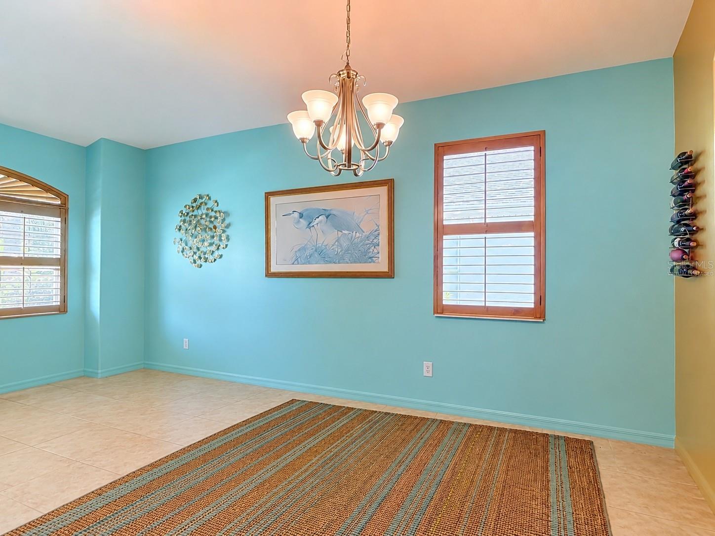 111 S Hummingbird Pl Property Photo 10