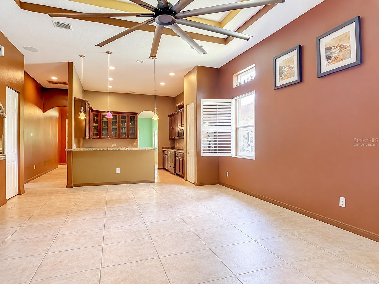 111 S Hummingbird Pl Property Photo 19