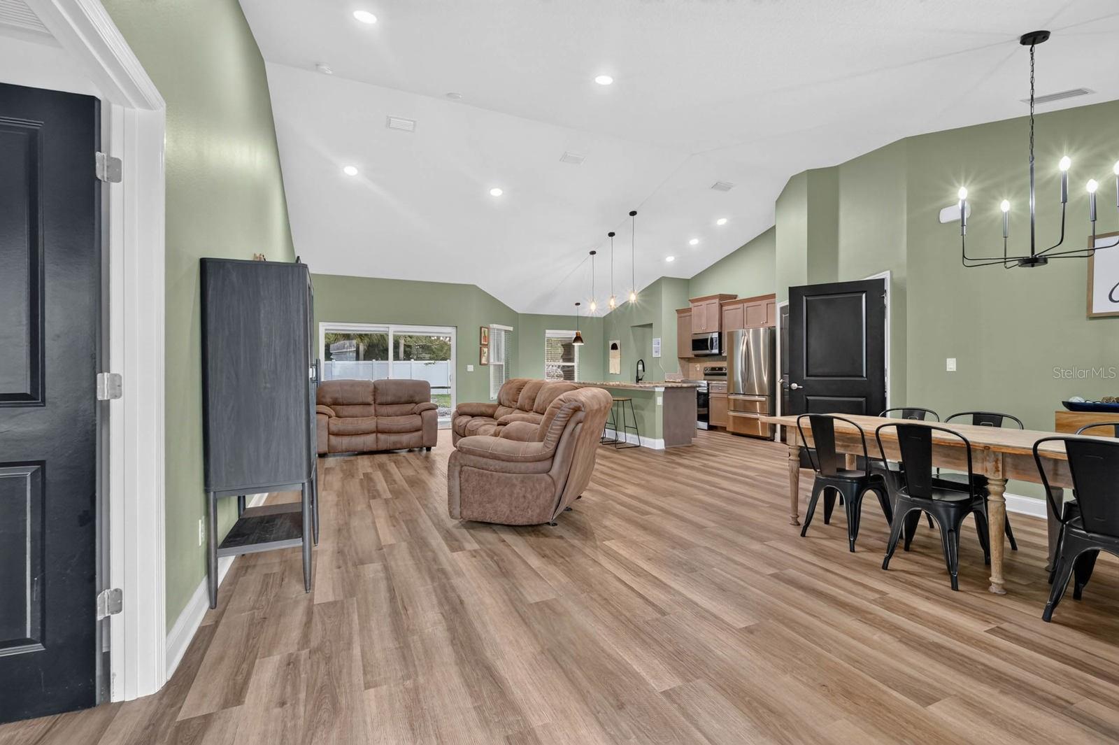 5 Lynton Pl Property Photo 10