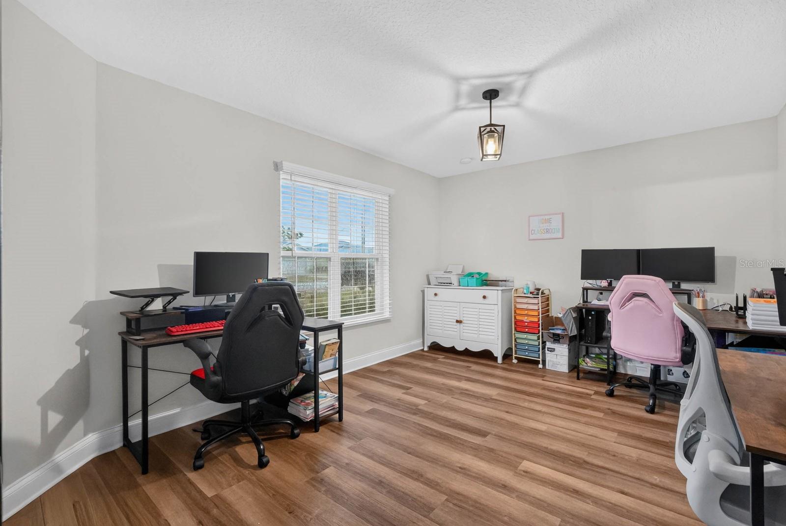 5 Lynton Pl Property Photo 32