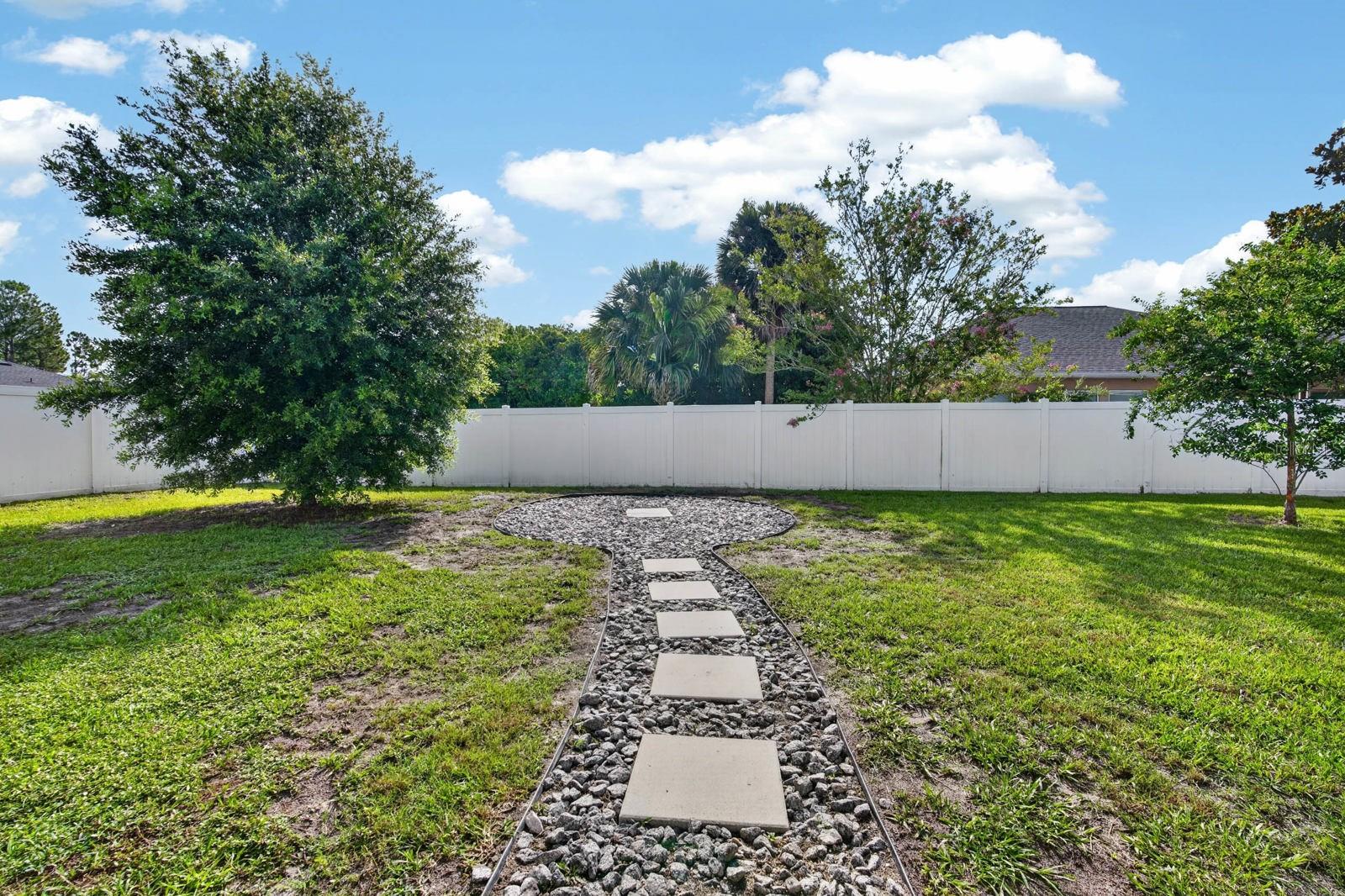 5 Lynton Pl Property Photo 44