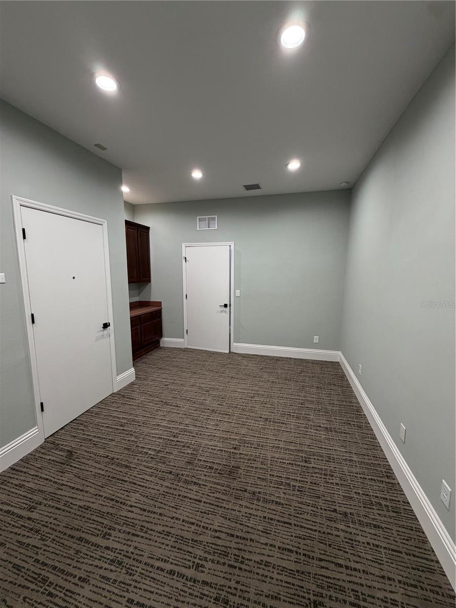5182 N Ocean Shore Blvd #a-3 Property Photo 3