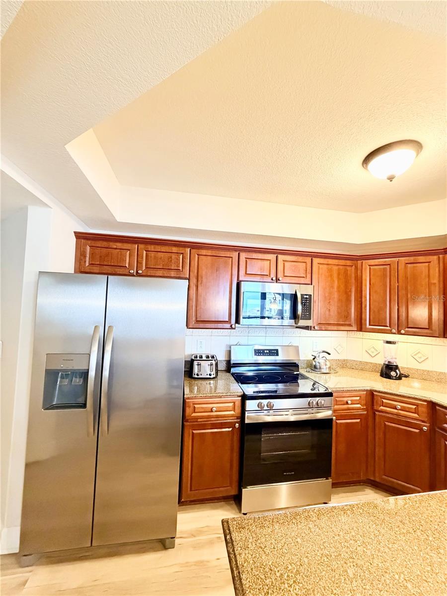 200 Ocean Crest Dr #705 Property Photo 14