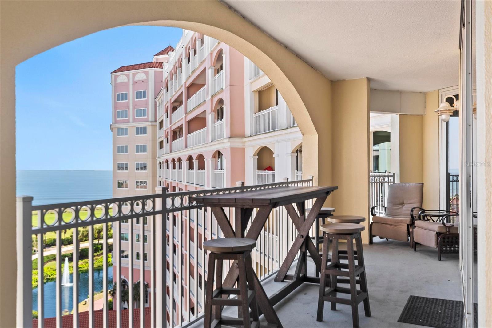 200 Ocean Crest Dr #705 Property Photo 19