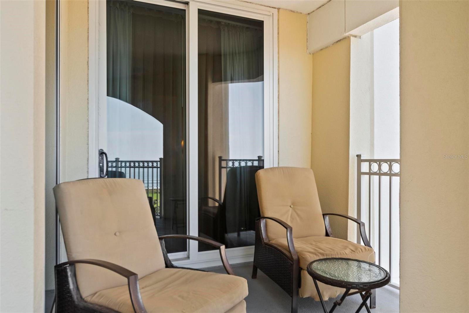 200 Ocean Crest Dr #705 Property Photo 21