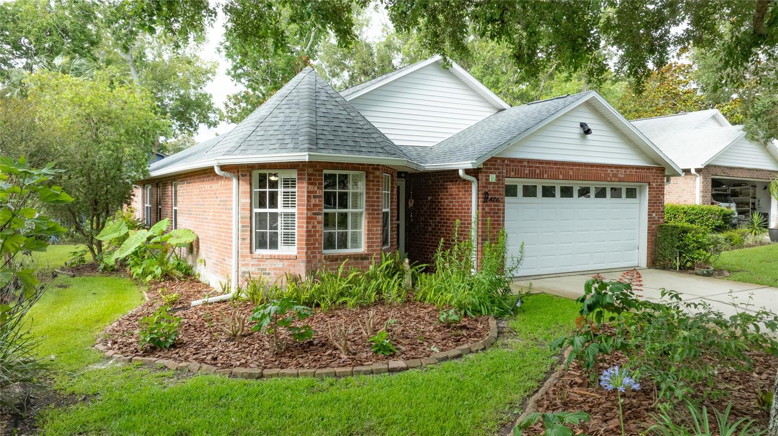 18 Oak Village Dr Property Photo 18
