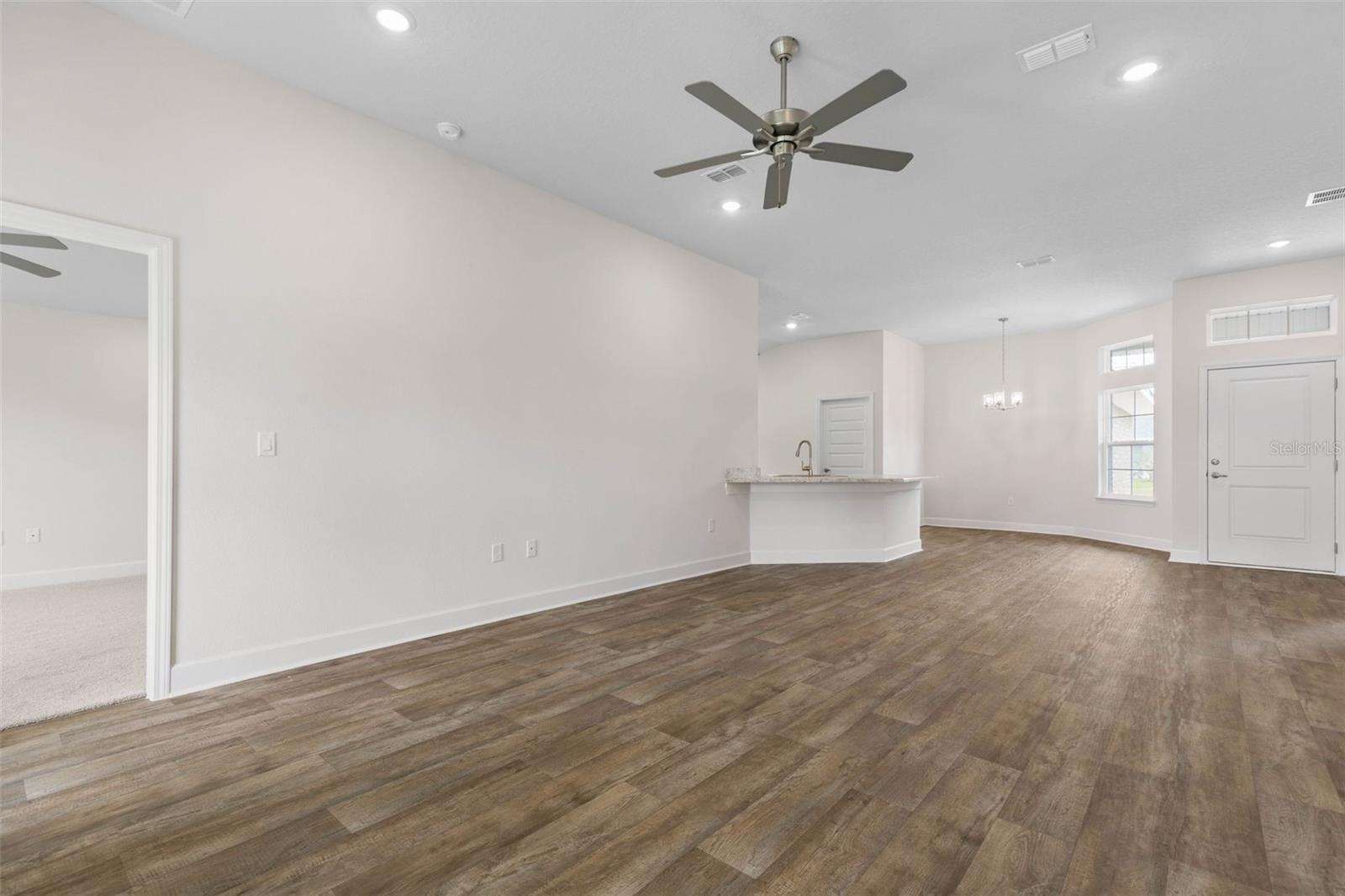 14 Sleeping Beauty Pl Property Photo 5