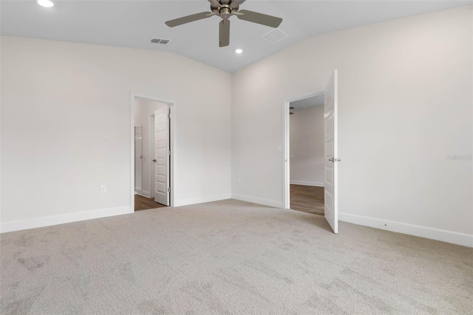 14 Sleeping Beauty Pl Property Photo 18
