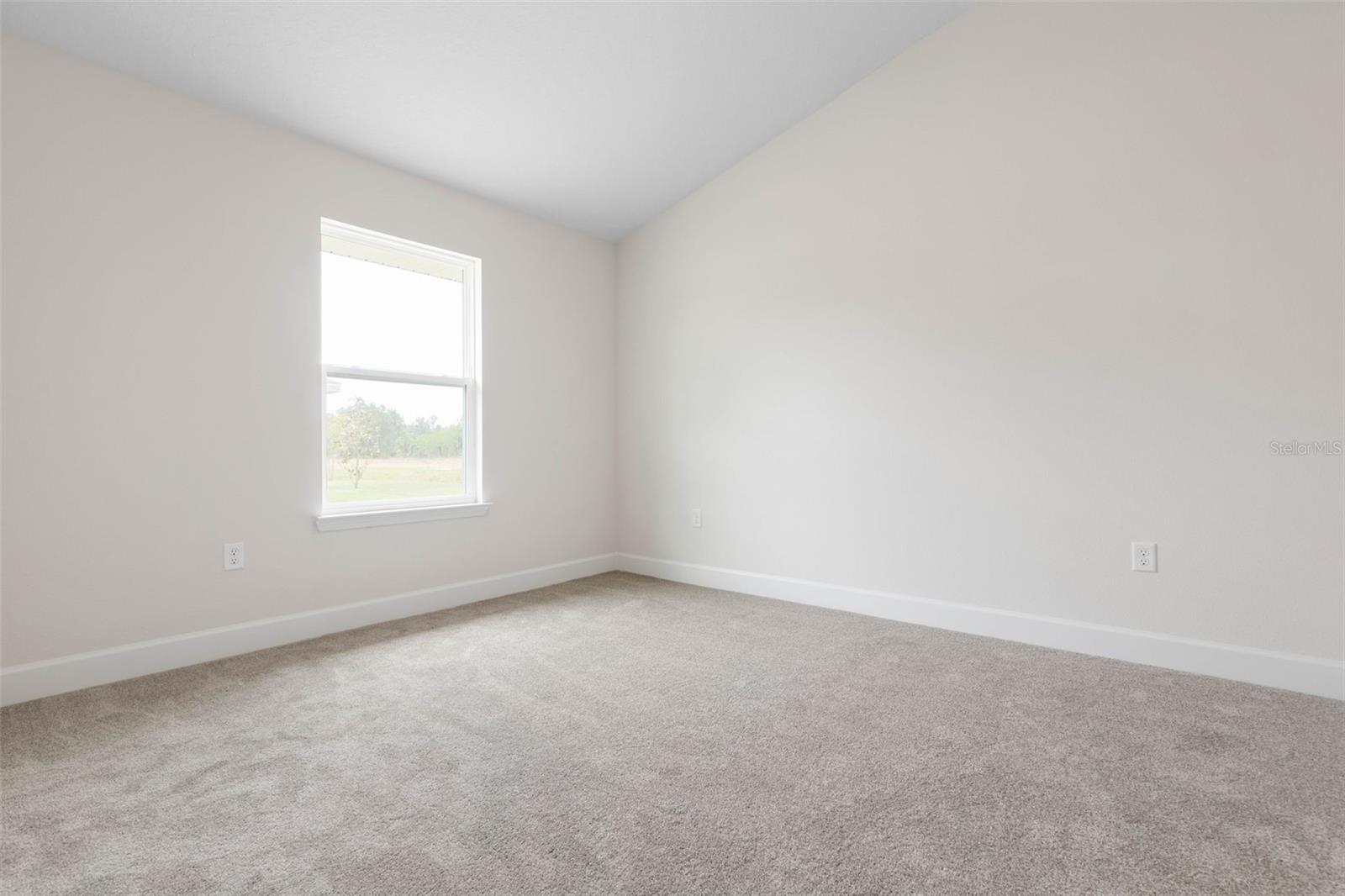 14 Sleeping Beauty Pl Property Photo 22