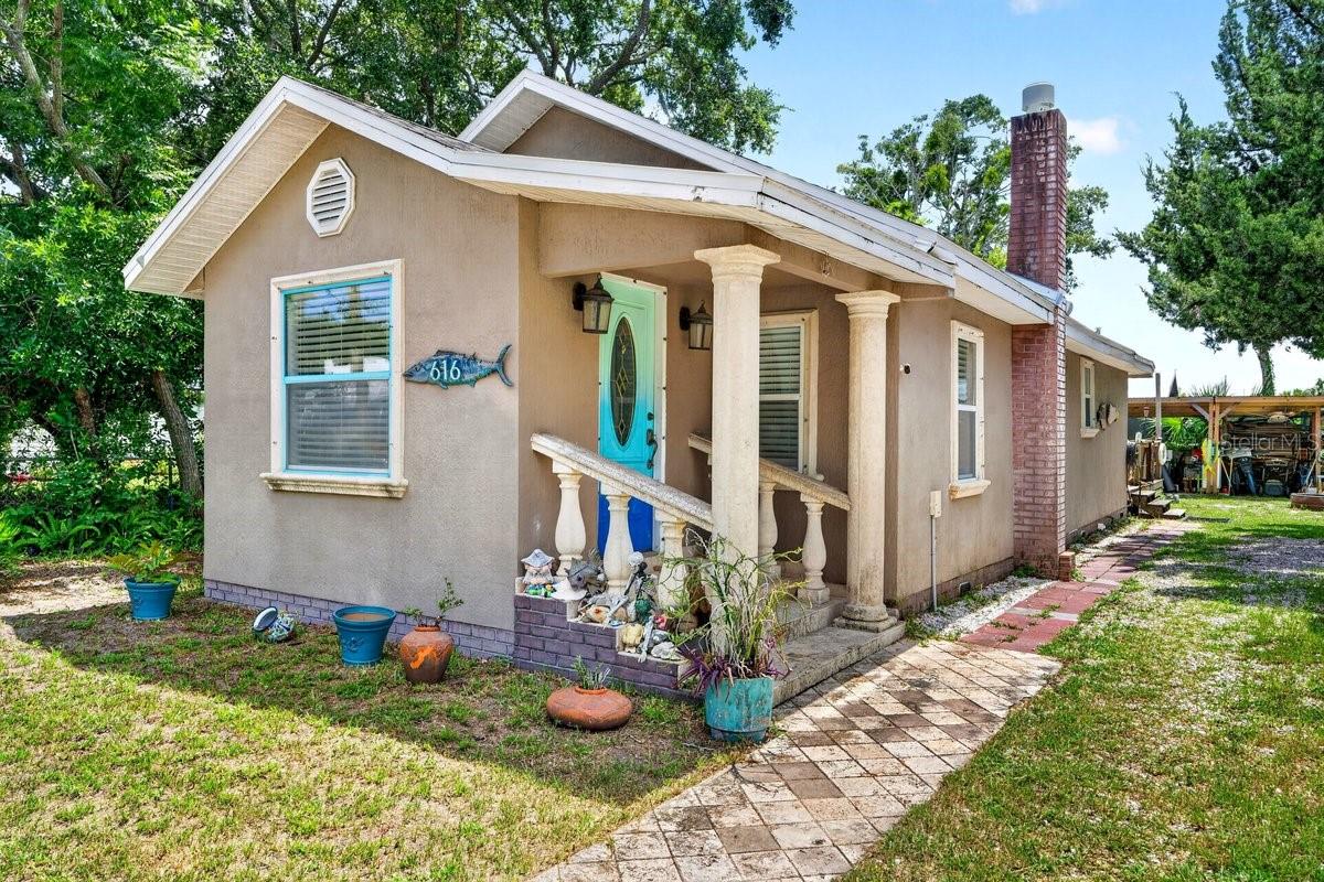 616 Dora St Property Photo 1