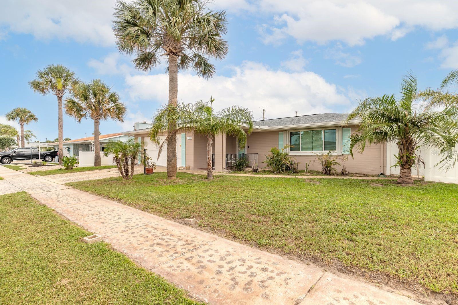 2315 Bonnie View Dr Property Photo 2