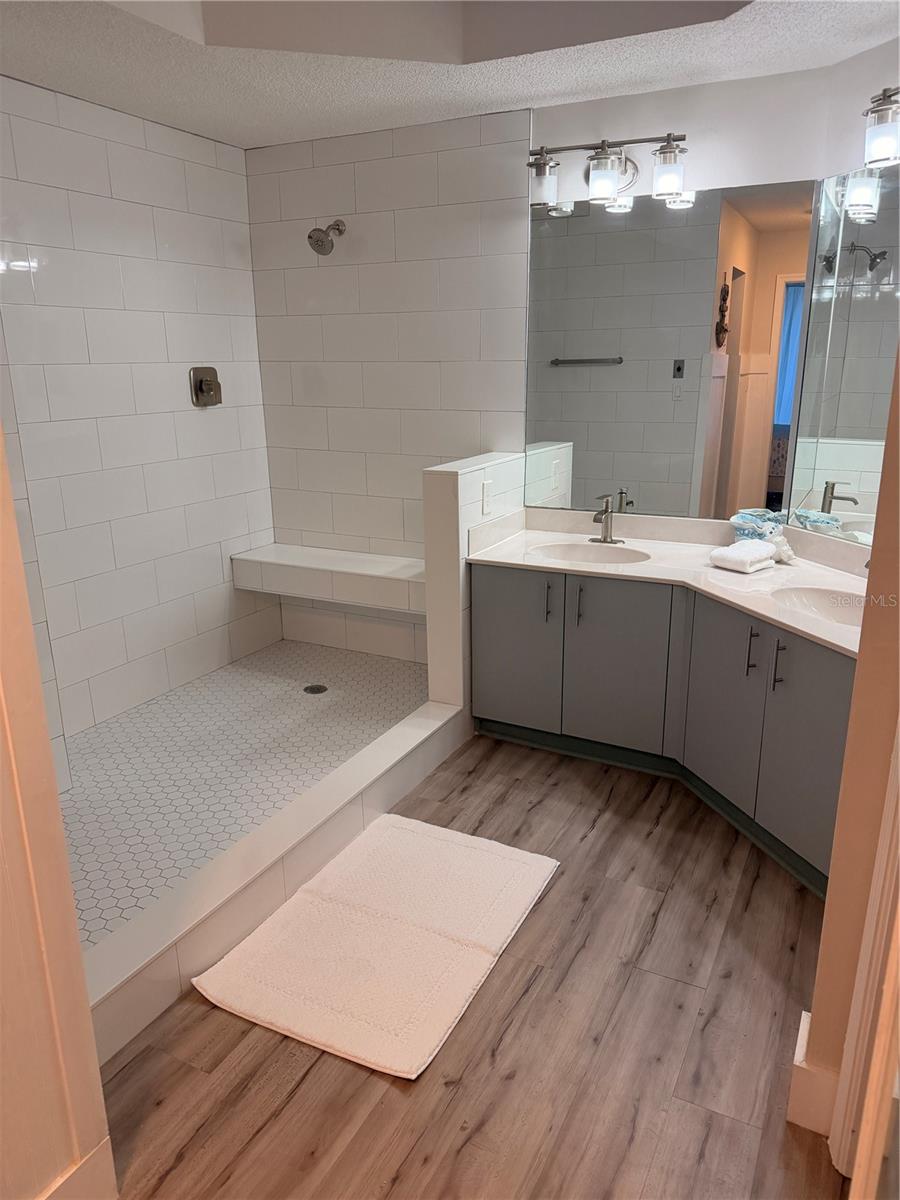 104 Surfview Dr #2203 Property Photo 32