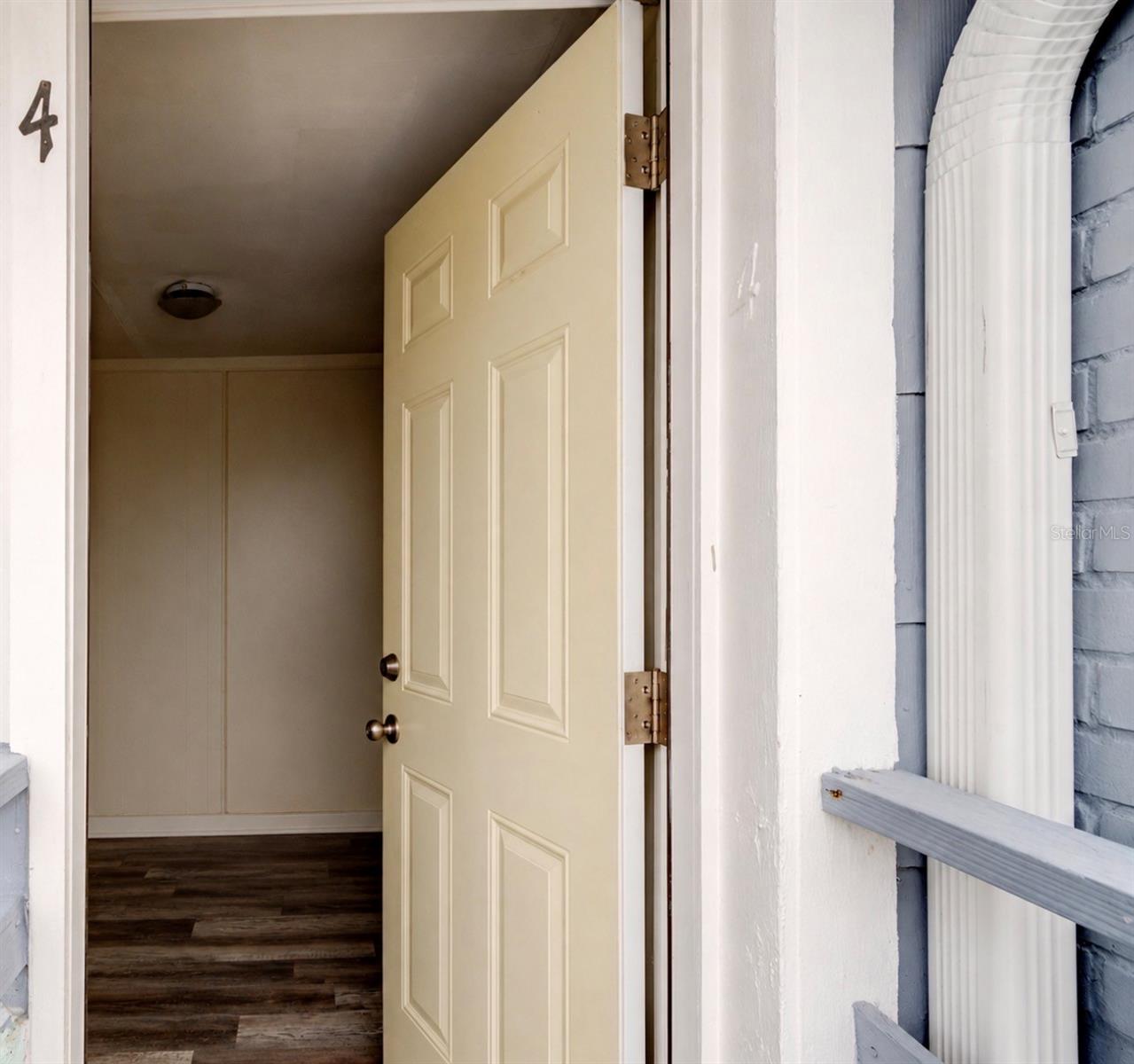 124 S Noble Property Photo 24