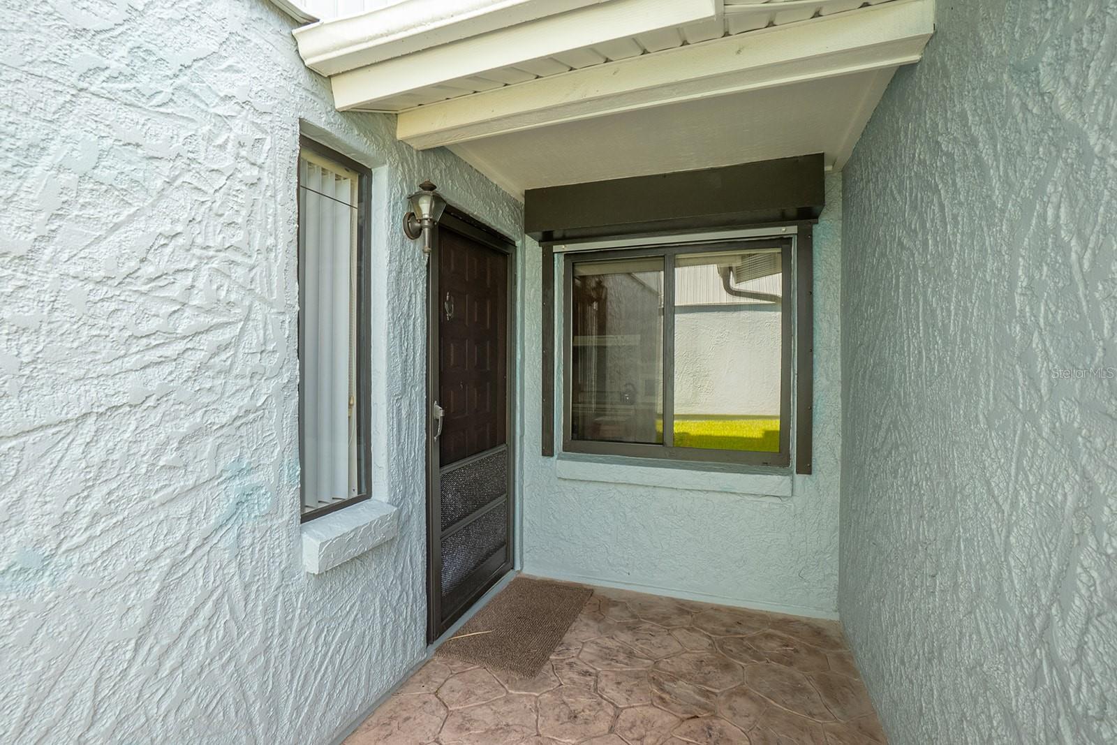 1746 Windsong Cir Property Photo 4