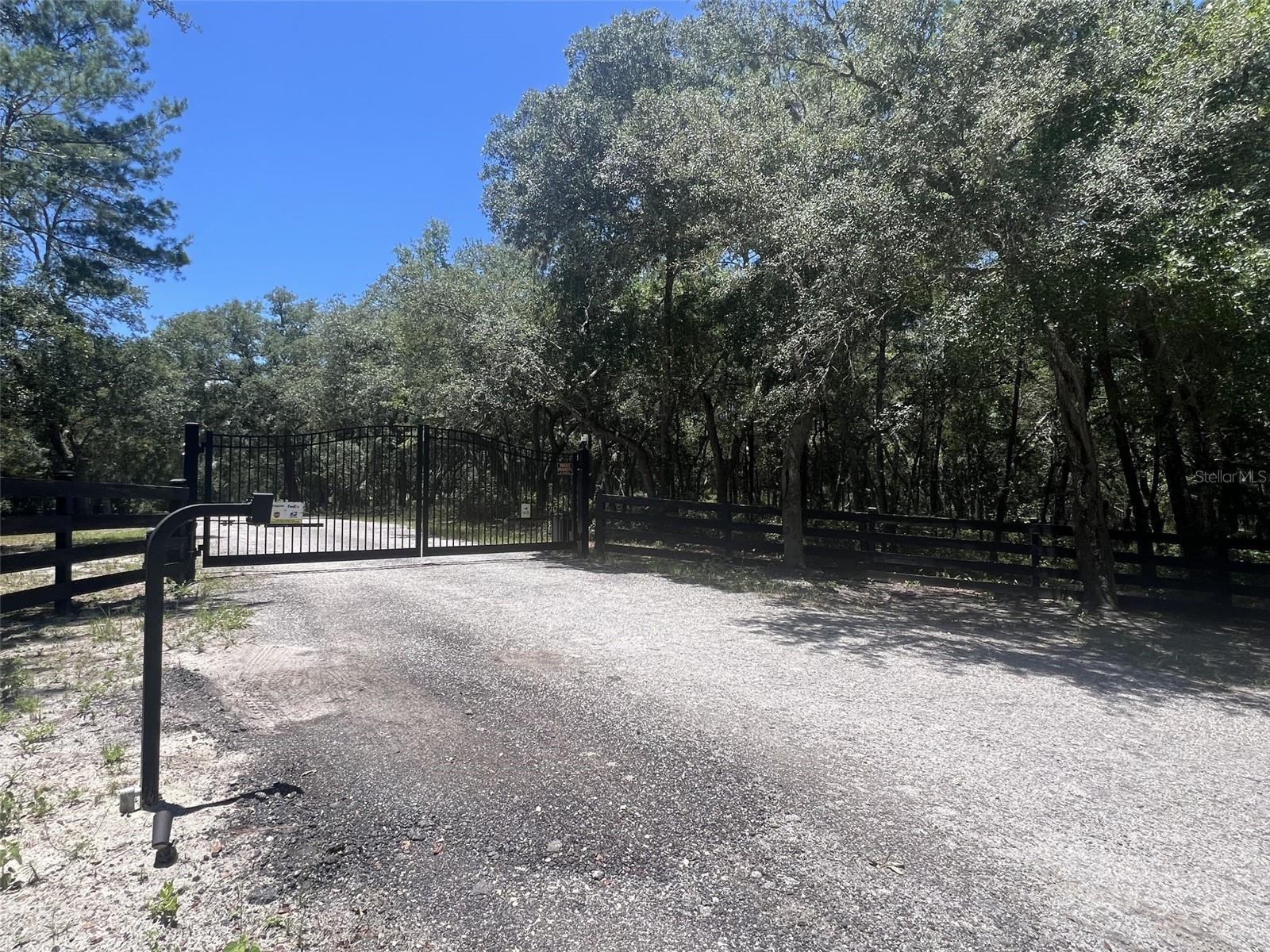 1425 Renbar Rd Property Photo 12