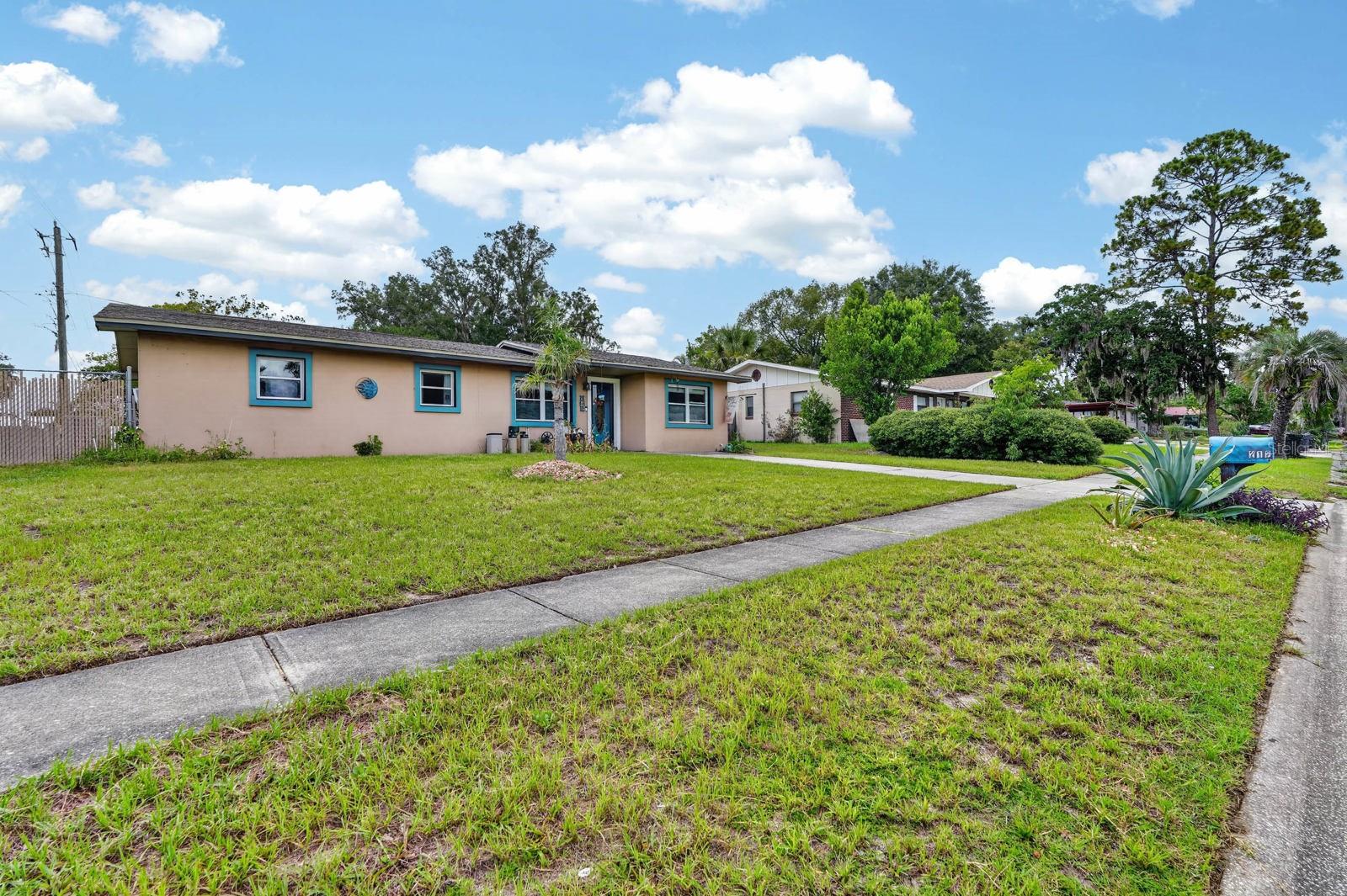 212 Mimosa Dr Property Photo 34