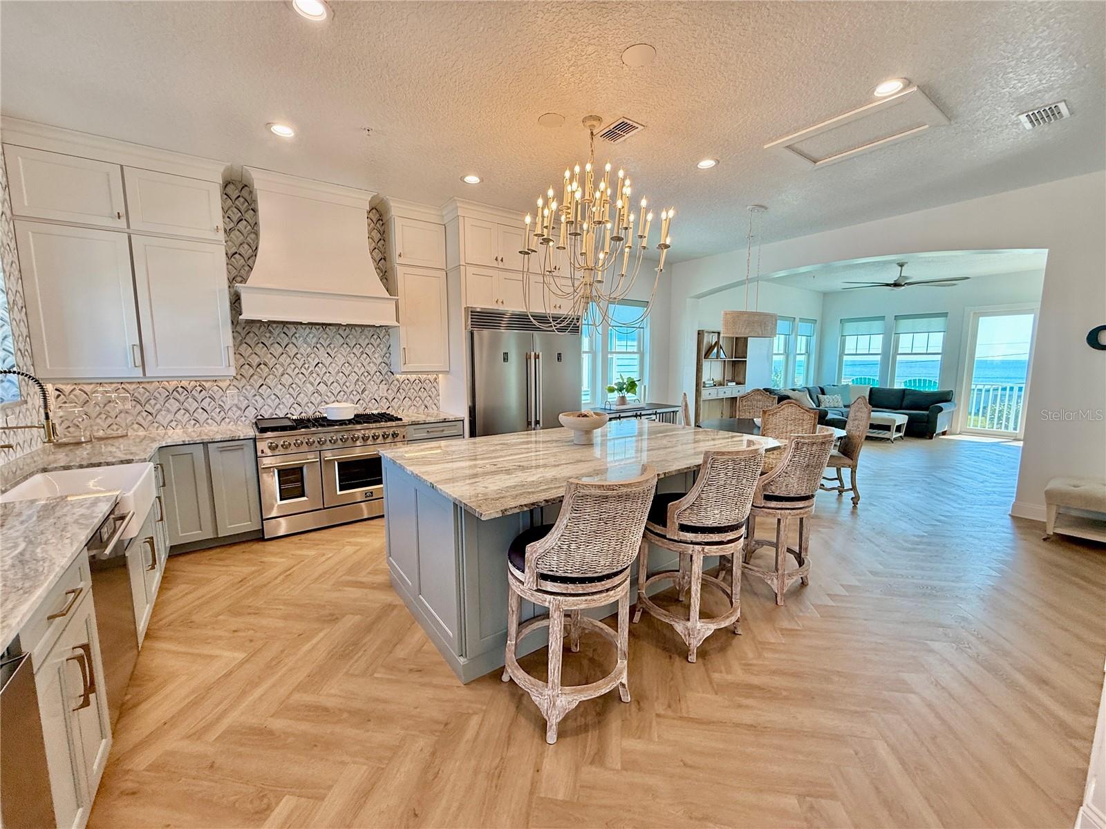 2718 Sunset Inlet Dr Property Photo 2